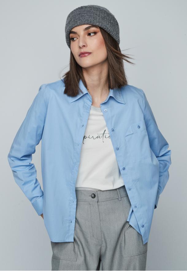 Blusa pespuntes AZUL CLARO