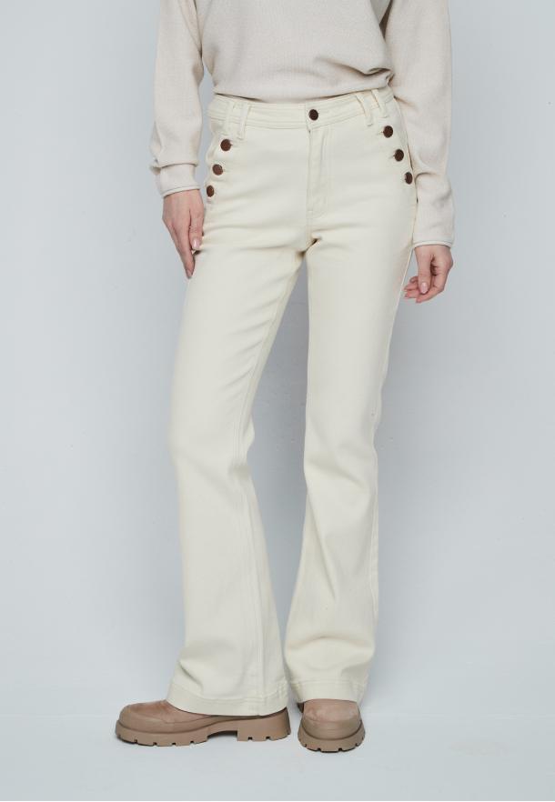 Pantalón flare bolsillos CRUDO