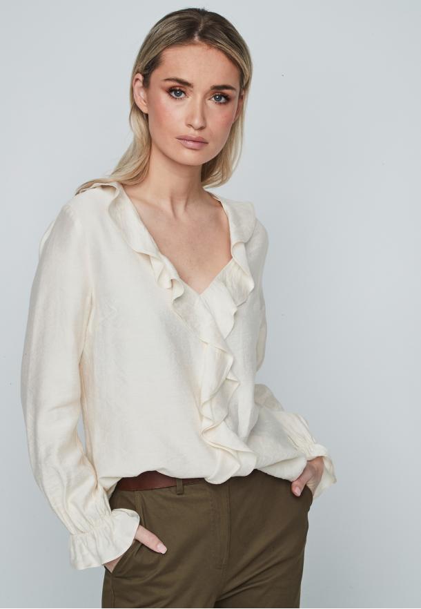 Blusa volantes CRUDO