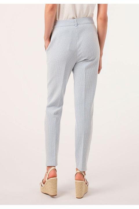 Pantalón rayas seersucker. Traje AZUL