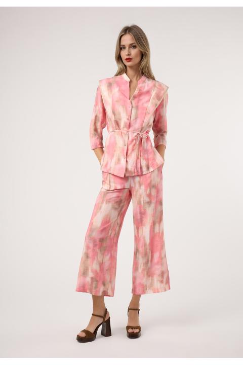 Blusa manchas viveada.Conjunto ROSA