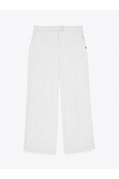 Pantalón rayas. Conjunto GRIS