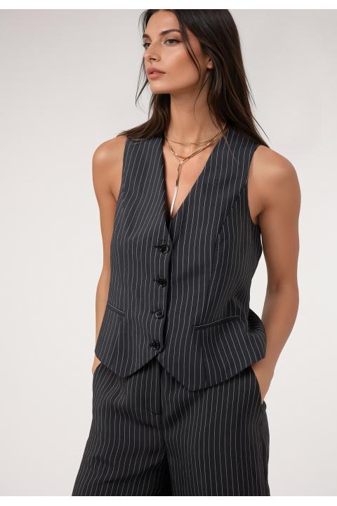 Chaleco rayas.Traje NEGRO