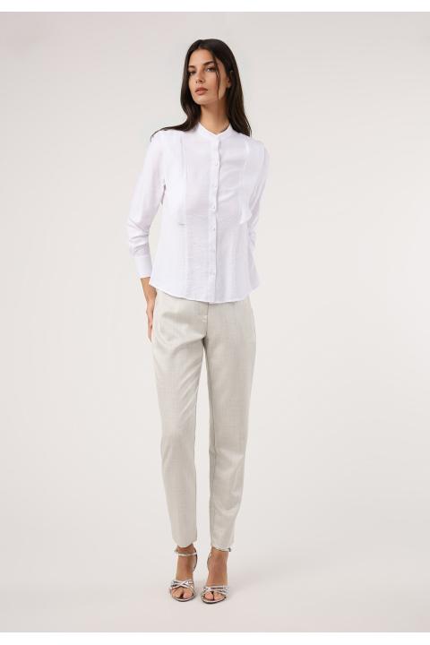 Pantalón textura brillo.Traje GRIS